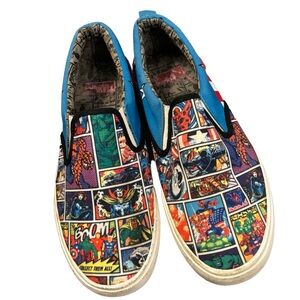 Marvel Comic Super Hero Slip-On Collectible Canvas Sneakers Size 10.5
